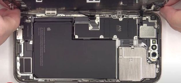 大理苹果14维修分享看iPhone 14 Pro Max拆解 